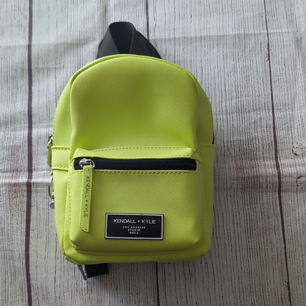 Kendall & Kylie Neon Yellow Men's Bag